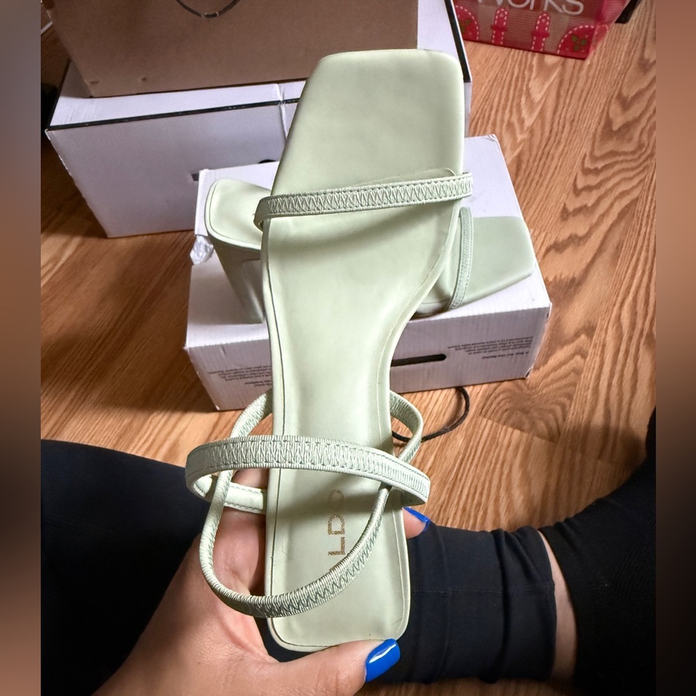 Aldo Light Green Strappy Heels - Picture 4 of 7